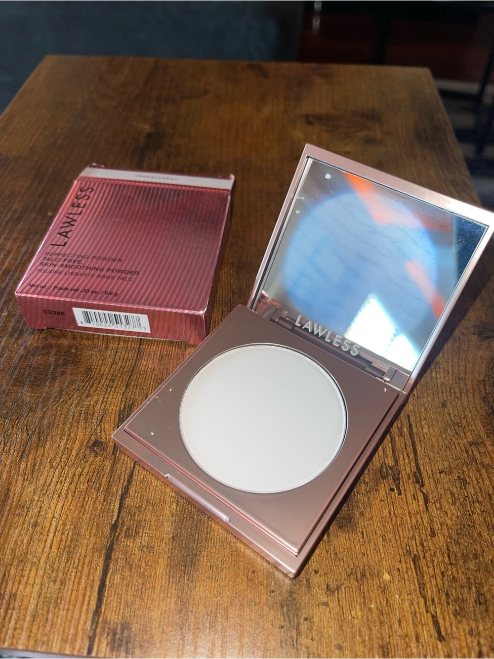 LAWLESS Perfecting Powder Translucent Talc-Free Skin Smoothing Powder NIB